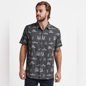 Roark button up small new with tags NWT. Bless Up Breathable Stretch Shirt